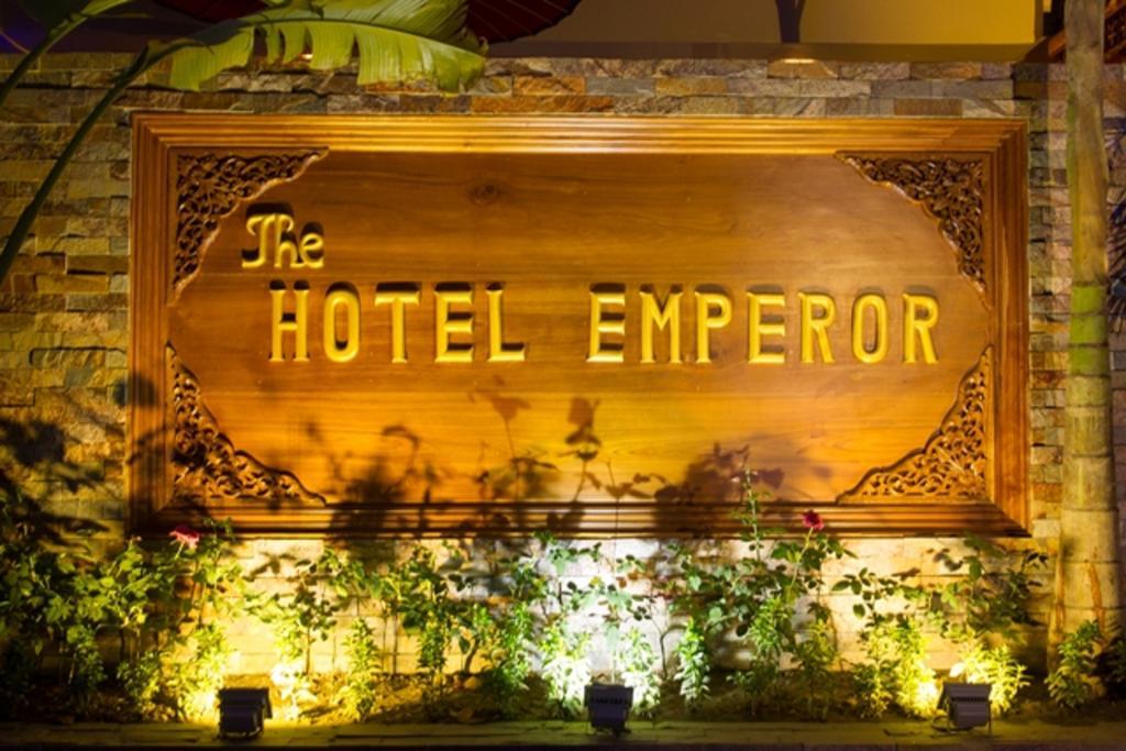 The Hotel Emperor Mandalay Exteriér fotografie