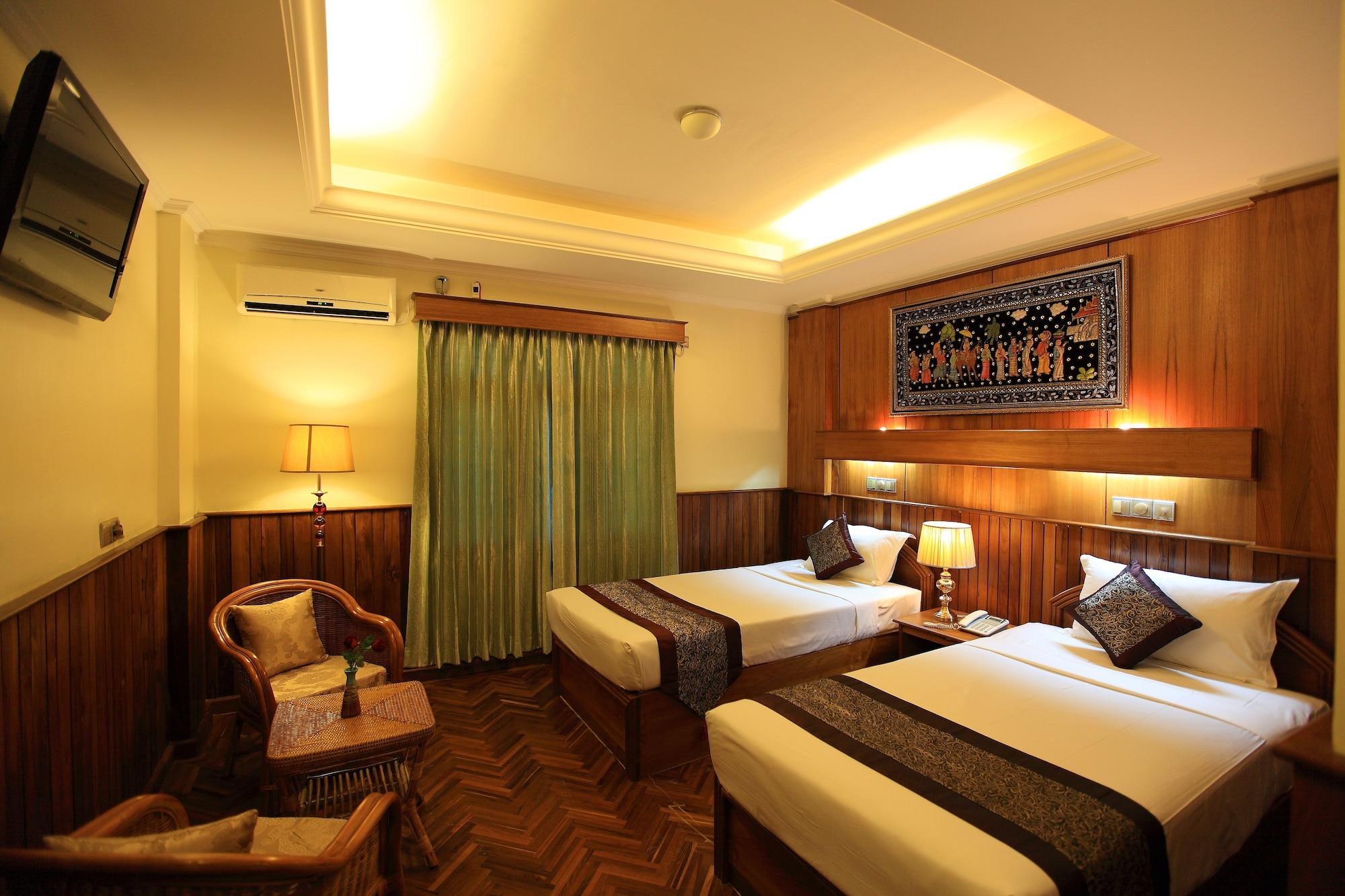 The Hotel Emperor Mandalay Exteriér fotografie
